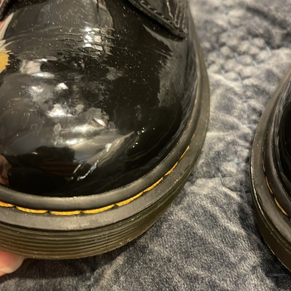Dr Martens black patent leather boots - Picture 7 of 8